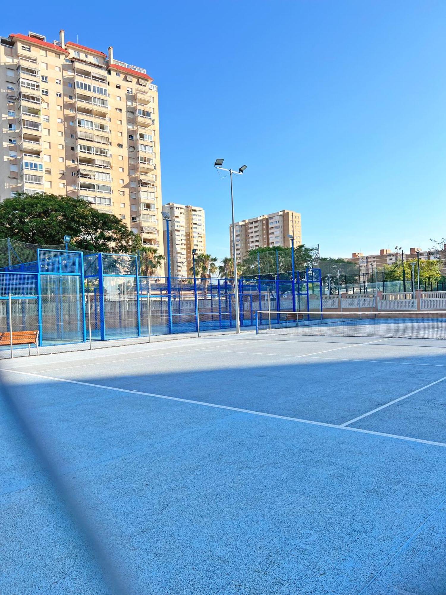 Coqueto Con Piscina, Nuevo A 50M Del Mar, Parking Gratis El Campello Exterior foto