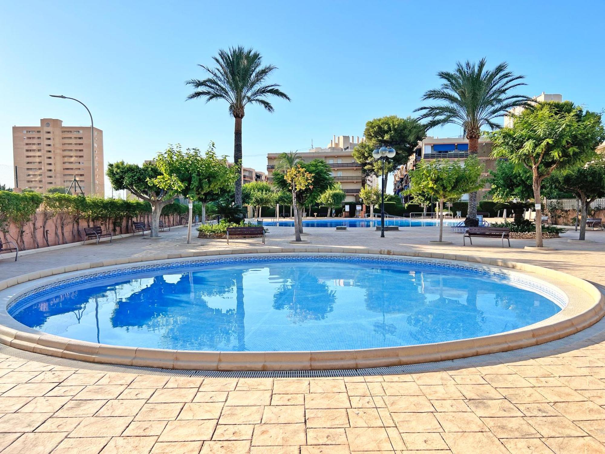 Coqueto Con Piscina, Nuevo A 50M Del Mar, Parking Gratis El Campello Exterior foto