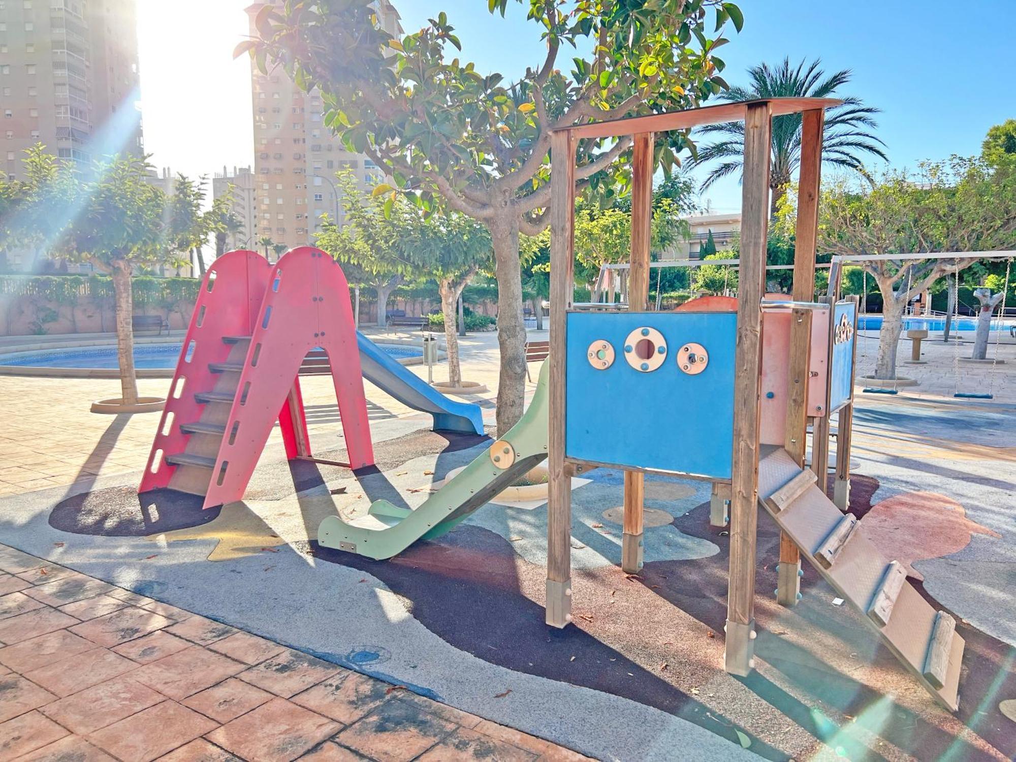Coqueto Con Piscina, Nuevo A 50M Del Mar, Parking Gratis El Campello Exterior foto