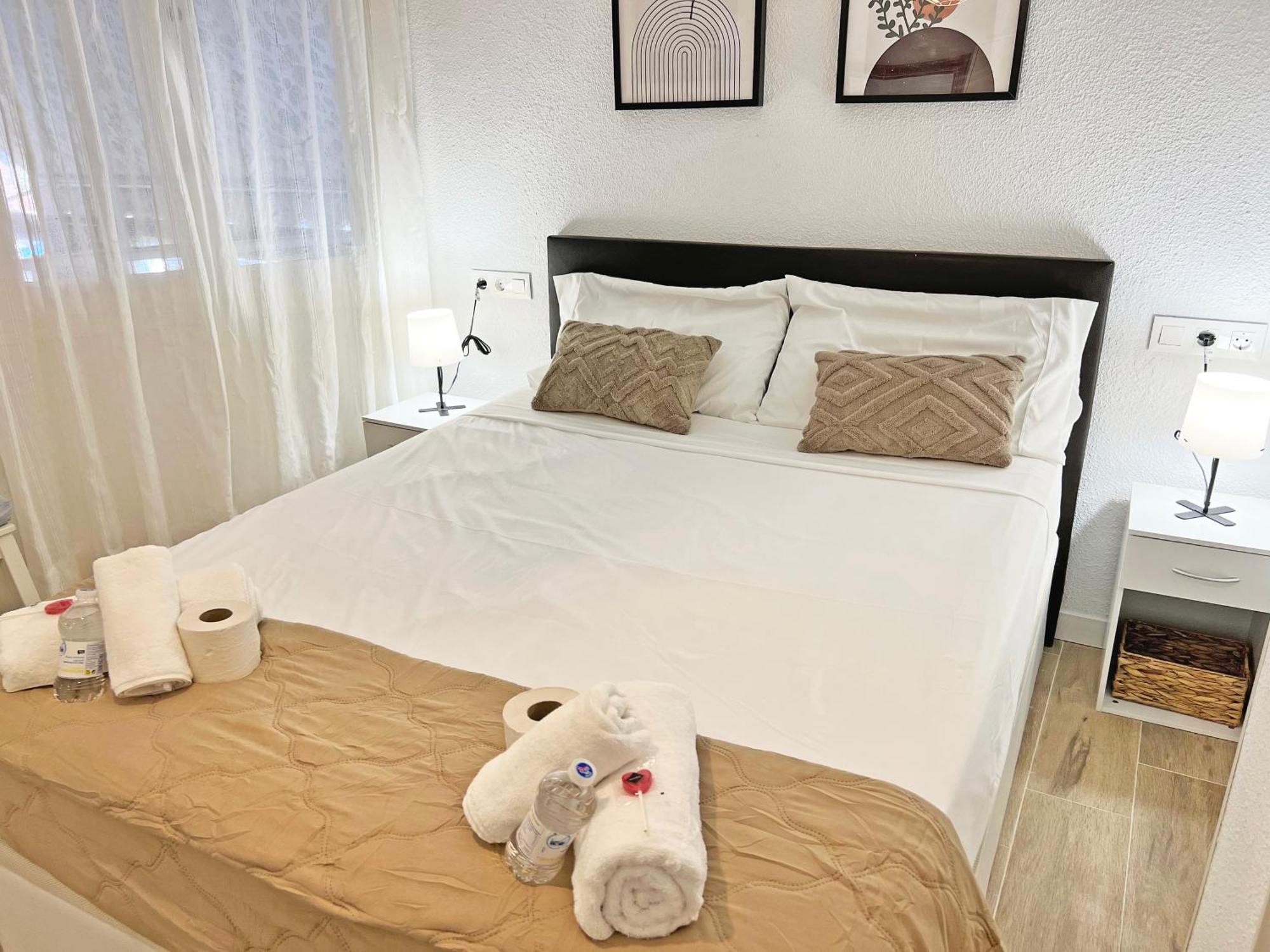 Coqueto Con Piscina, Nuevo A 50M Del Mar, Parking Gratis El Campello Exterior foto